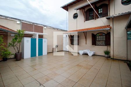 Casa para alugar com 480m², 5 quartos e 4 vagasÁrea Externa