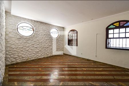 Sala de Estar de casa para alugar com 5 quartos, 480m² em Santa Cruz, Belo Horizonte