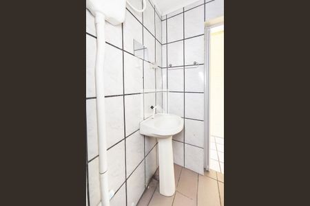 Banheiro de apartamento para alugar com 1 quarto, 58m² em Industrial, Novo Hamburgo