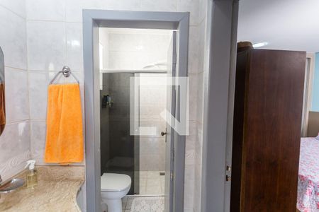 Apartamento à venda com 250m², 4 quartos e 2 vagasBanheiro da Semi-Suíte na Cobertura