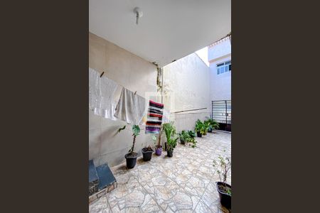 Casa à venda com 70m², 1 quarto e 1 vagaÁrea externa (casa 2)