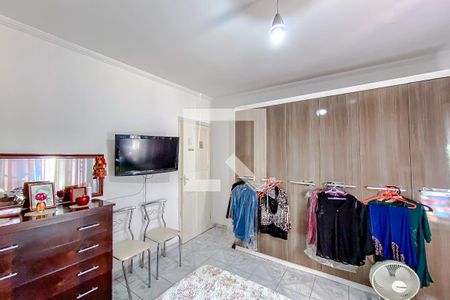 Casa à venda com 70m², 1 quarto e 1 vagaQuarto (casa 2)