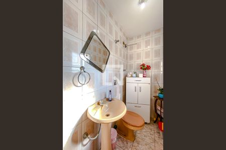 Casa à venda com 70m², 1 quarto e 1 vagaBanheiro 2