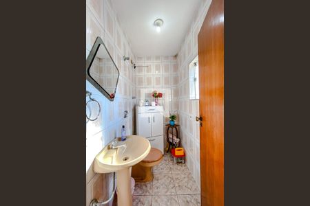 Casa à venda com 70m², 1 quarto e 1 vagaBanheiro 2