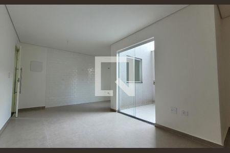 Sala de apartamento à venda com 2 quartos, 44m² em Vila Alice, Santo André