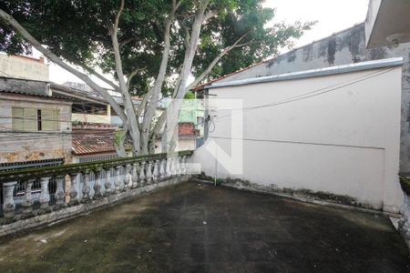 Casa à venda com 100m², 2 quartos e 2 vagasTerraço