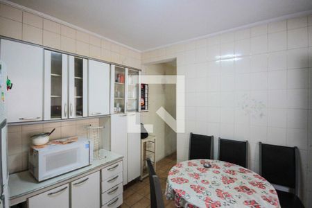 Casa à venda com 100m², 2 quartos e 2 vagasCozinha