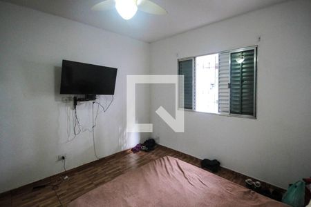 Casa à venda com 100m², 2 quartos e 2 vagasQuarto