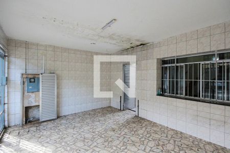 Casa à venda com 100m², 2 quartos e 2 vagasGaragem