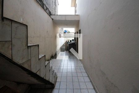 Casa à venda com 100m², 2 quartos e 2 vagasCorredor Lateral