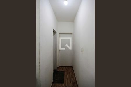 Corredor de casa à venda com 2 quartos, 100m² em Vila São Domingos, São Paulo