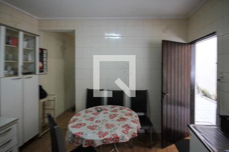 Casa à venda com 100m², 2 quartos e 2 vagasCozinha