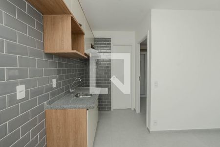 Sala/Cozinha de apartamento para alugar com 1 quarto, 24m² em Bela Vista, São Paulo