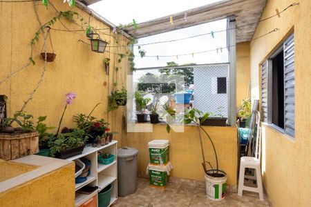 Casa para alugar com 70m², 2 quartos e 1 vagaÁrea de Serviço