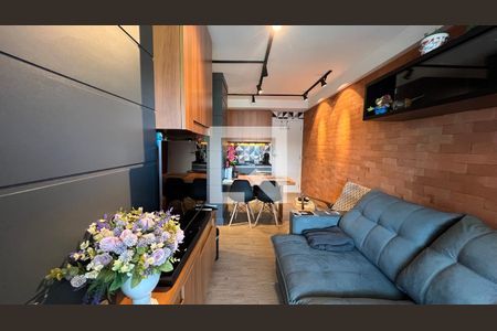 Sala de TV de apartamento à venda com 1 quarto, 45m² em Pinheiros, São Paulo
