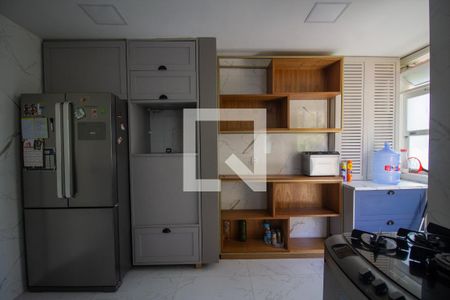 Casa de condomínio à venda com 210m², 3 quartos e 2 vagasCozinha