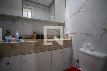 Banheiro da Suíte 1 de casa de condomínio para alugar com 3 quartos, 210m² em Recreio dos Bandeirantes, Rio de Janeiro