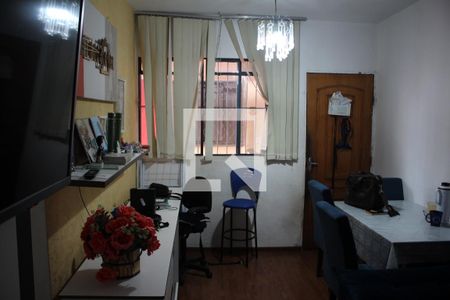 Sala de apartamento à venda com 2 quartos, 49m² em Califórnia, Belo Horizonte
