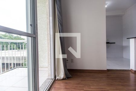 Sala de TV de apartamento para alugar com 2 quartos, 56m² em Votupoca, Barueri