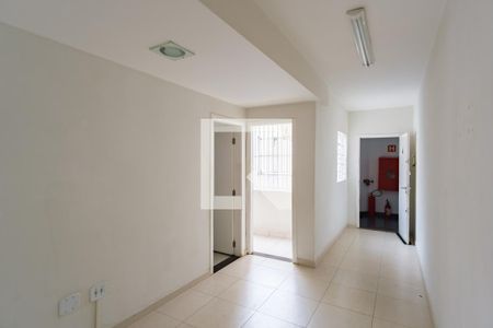 Sala de apartamento para alugar com 1 quarto, 77m² em Vila Azevedo, São Paulo