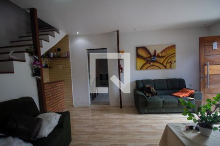 Sala de casa de condomínio à venda com 2 quartos, 100m² em Vargem Grande, Rio de Janeiro