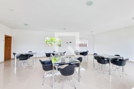 Apartamento para alugar com 40m², 2 quartos e 1 vagaÁrea comum - Salão de festas