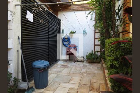 Casa à venda com 424m², 5 quartos e 4 vagasÁrea de Serviço