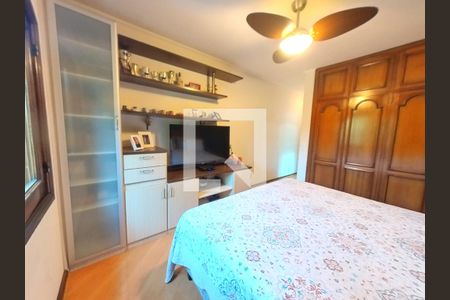 Casa à venda com 424m², 5 quartos e 4 vagasQuarto 1