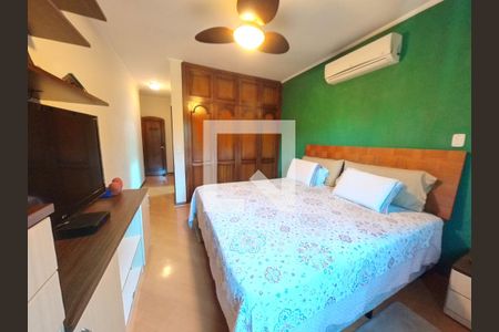 Casa à venda com 424m², 5 quartos e 4 vagasQuarto 1