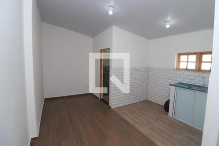 Sala/Quarto/Cozinha de kitnet/studio para alugar com 0 quarto, 21m² em Tatuapé, São Paulo