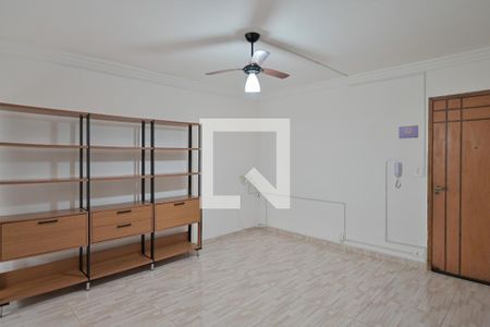 Sala  de apartamento para alugar com 2 quartos, 56m² em Jardim Patente, São Paulo