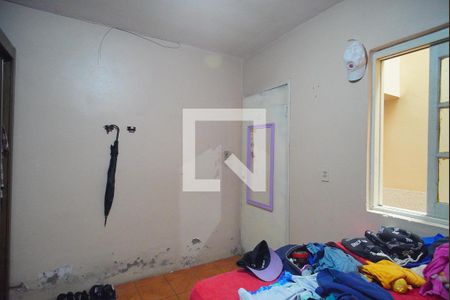 Casa à venda com 180m², 6 quartos e 1 vagaQuarto 2