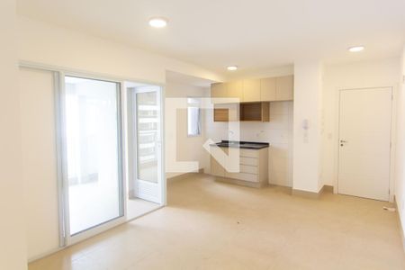 Sala/Cozinha de apartamento para alugar com 1 quarto, 52m² em Vila Azevedo, São Paulo