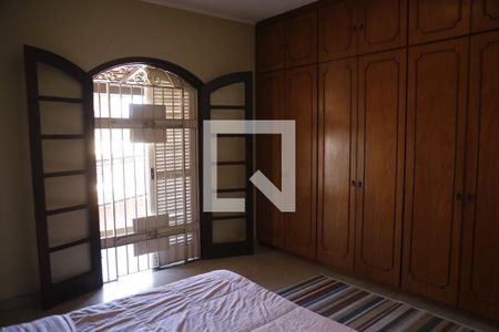 Casa para alugar com 300m², 4 quartos e 2 vagasSuíte