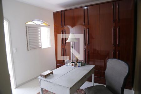 Quarto 2 de casa para alugar com 4 quartos, 300m² em Chácara Inglesa, São Paulo