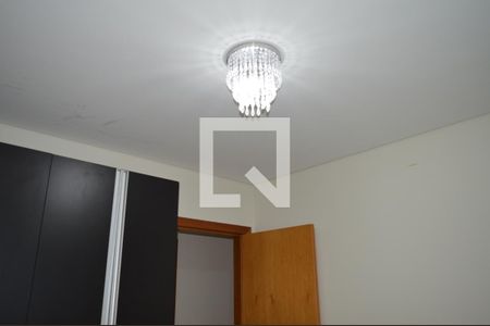 Apartamento à venda com 81m², 3 quartos e 2 vagasQuarto 2