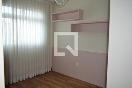 Apartamento à venda com 81m², 3 quartos e 2 vagasQuarto 3
