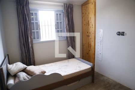 Quarto 1 de casa para alugar com 2 quartos, 280m² em Chácara Inglesa, São Paulo