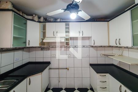 Apartamento à venda com 85m², 2 quartos e sem vaga Apartamento à venda com 85m², 2 quartos e sem vagacozinha