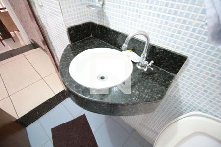 Lavabo da Sala de casa à venda com 5 quartos, 419m² em Castelo, Belo Horizonte