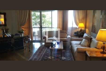 Apartamento à venda com 164m², 4 quartos e 3 vagasSala