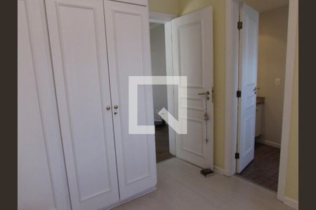 Apartamento à venda com 164m², 4 quartos e 3 vagasSuíte 3