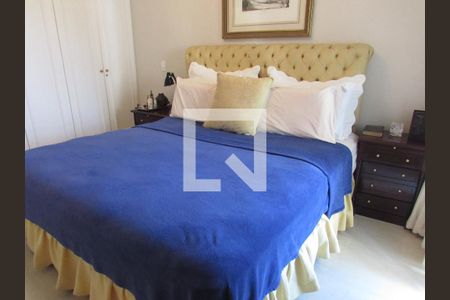 Apartamento à venda com 164m², 4 quartos e 3 vagasSuíte 2