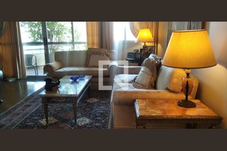 Apartamento à venda com 164m², 4 quartos e 3 vagasSala