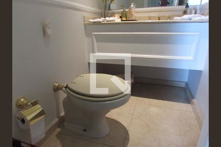 Apartamento à venda com 164m², 4 quartos e 3 vagasBanheiro Social