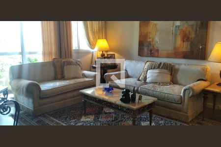 Apartamento à venda com 164m², 4 quartos e 3 vagasSala