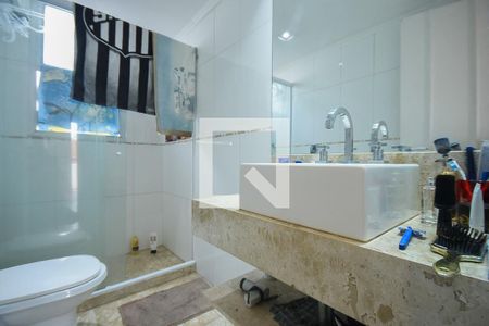 Apartamento à venda com 160m², 3 quartos e 2 vagasBanheiro Social