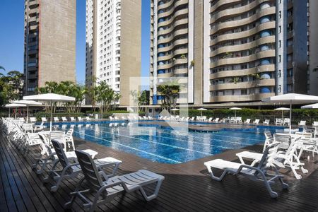 Apartamento à venda com 160m², 3 quartos e 2 vagasPiscina