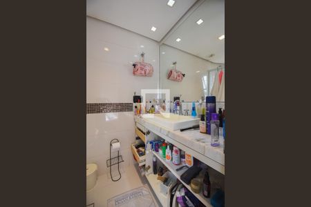 Apartamento à venda com 160m², 3 quartos e 2 vagasBanheiro Suíte 2