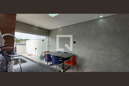 Apartamento à venda com 118m², 2 quartos e 2 vagasCozinha